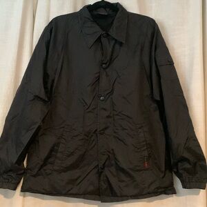 Vans Men’s Black Torrey snap button up windbreaker
Sz Med